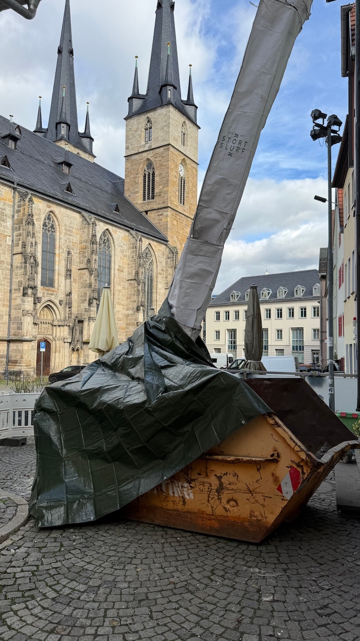 Flexible Schuttrutsche im Einsatz 3