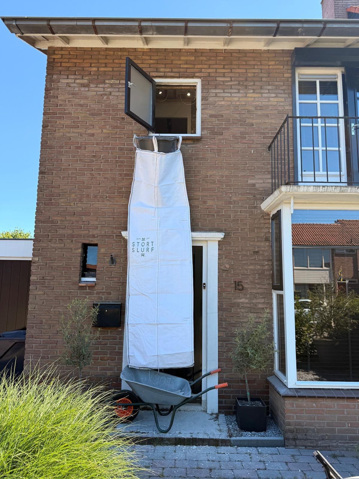 Flexible Schuttrutsche im Einsatz 10